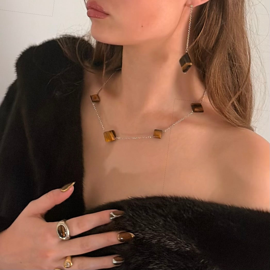 Collier Sora