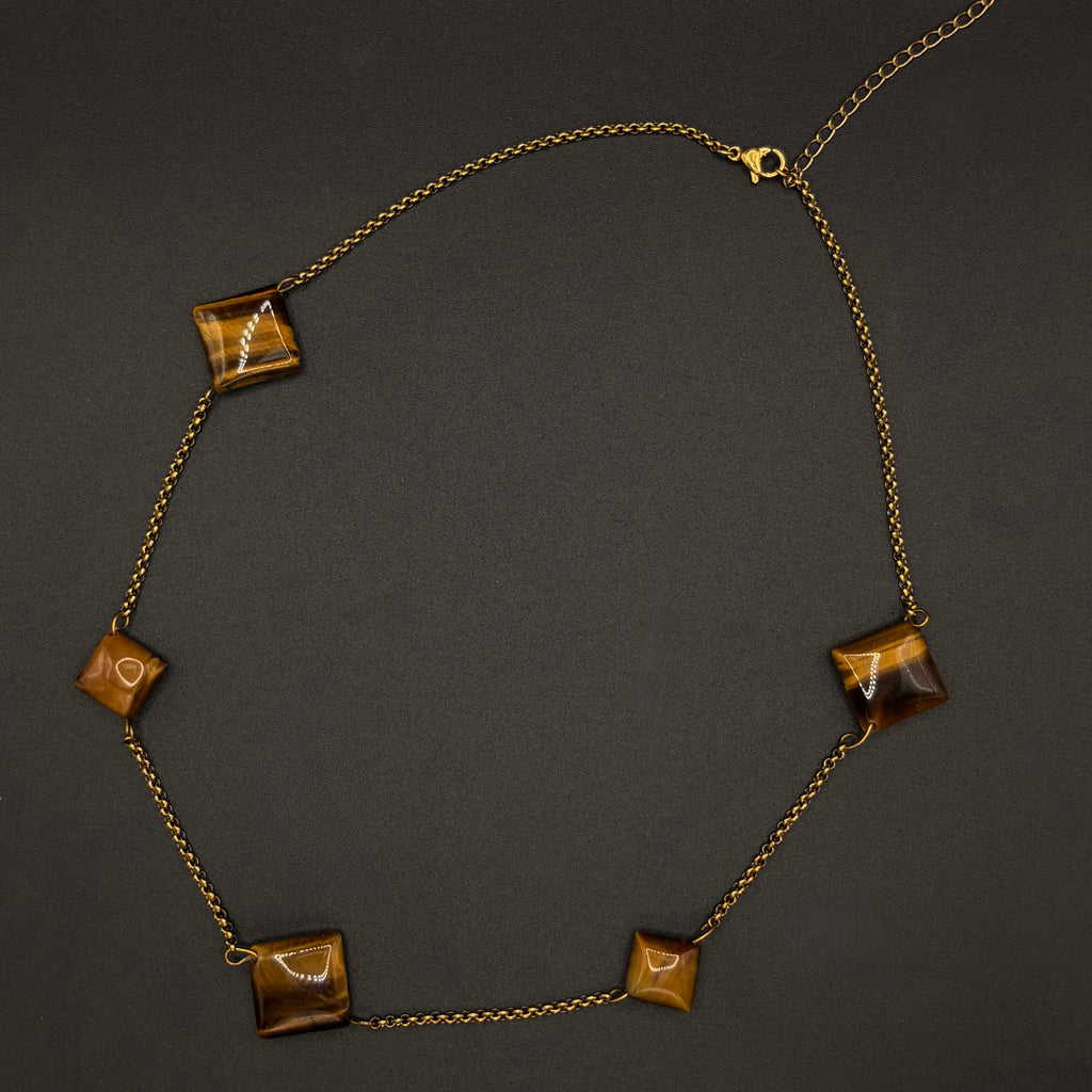 Collier Sora